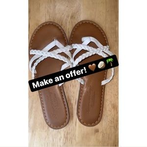 American Eagle sandals